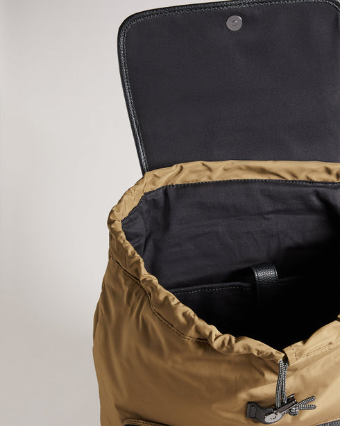 DISRICT - Ted Baker Bags